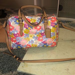 *LIKE NEW* Pastel Floral Coach satchel